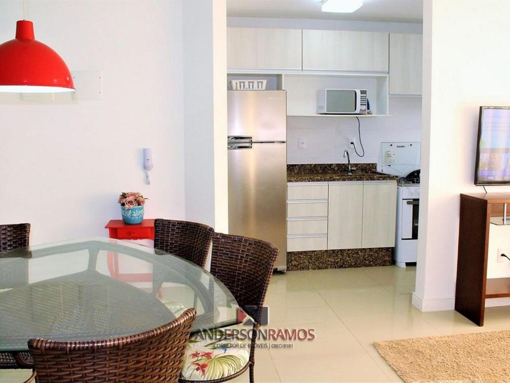 1007 Residencial Fontini Apto 302 - Praia de Bombas room 5